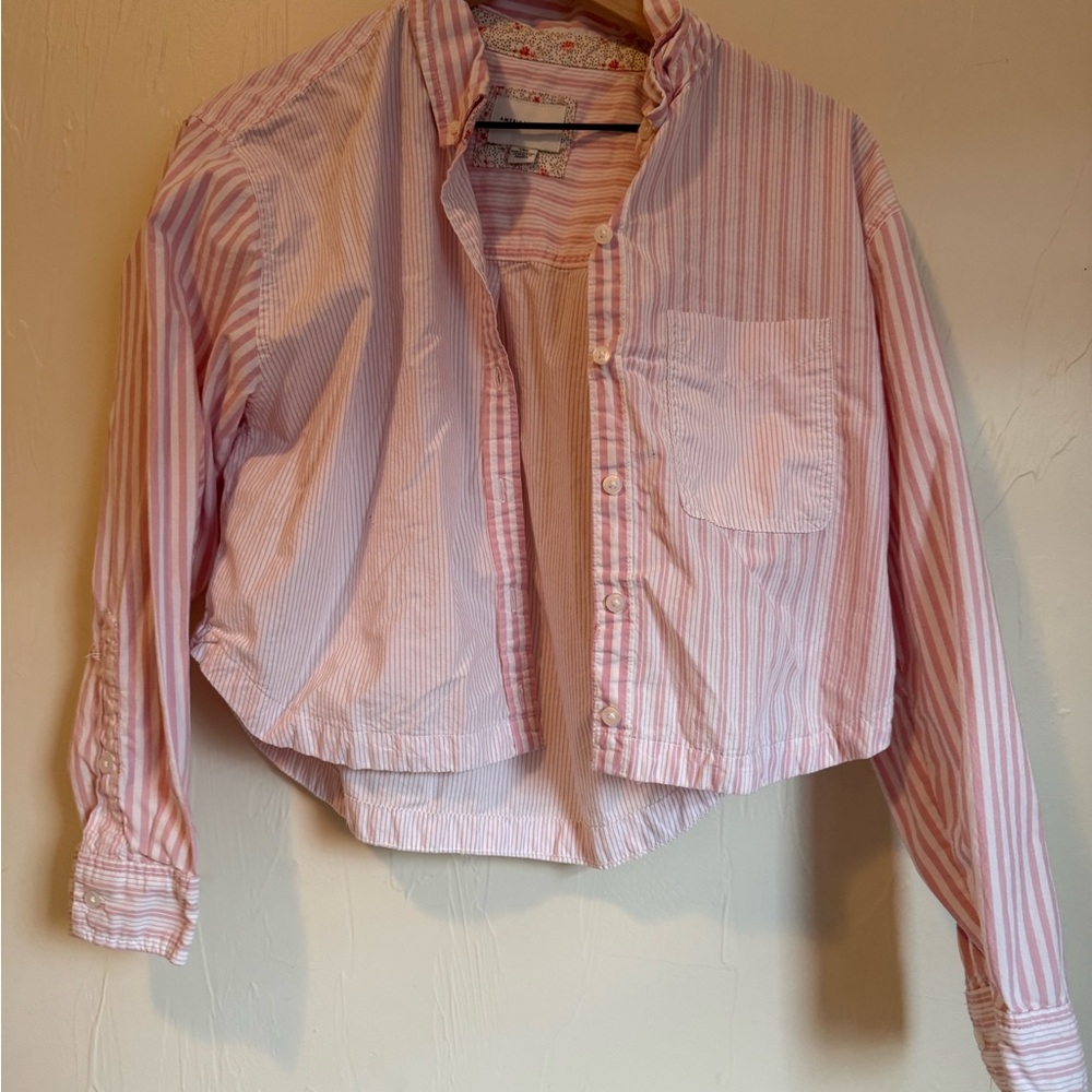 American Eagle Outfitters Pink and White Striped Button-Down Shirt